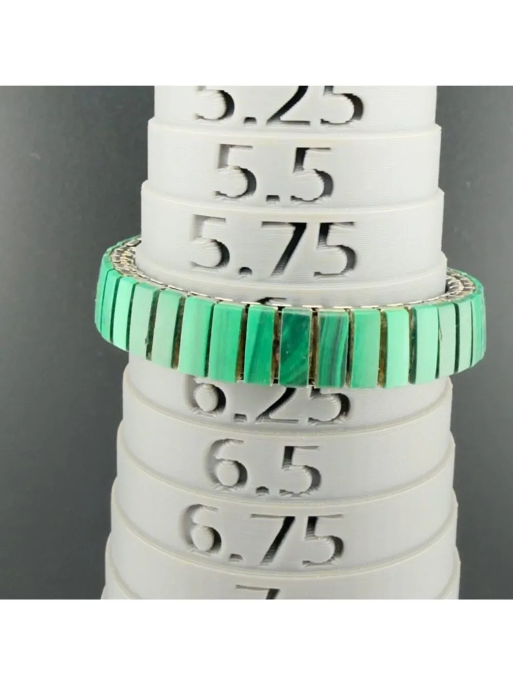 Vintage Malachite Green Stone Stretch Bracelet Watch Rectangle New Battery Works
